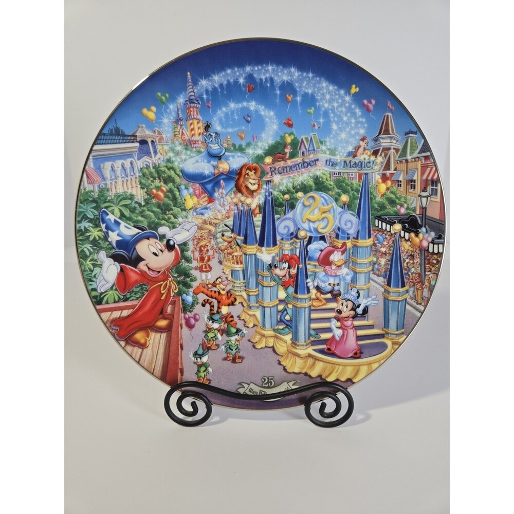Disney 25th Anniversary Remember the Magic Parade Bradford Exchange Plate 8.25"